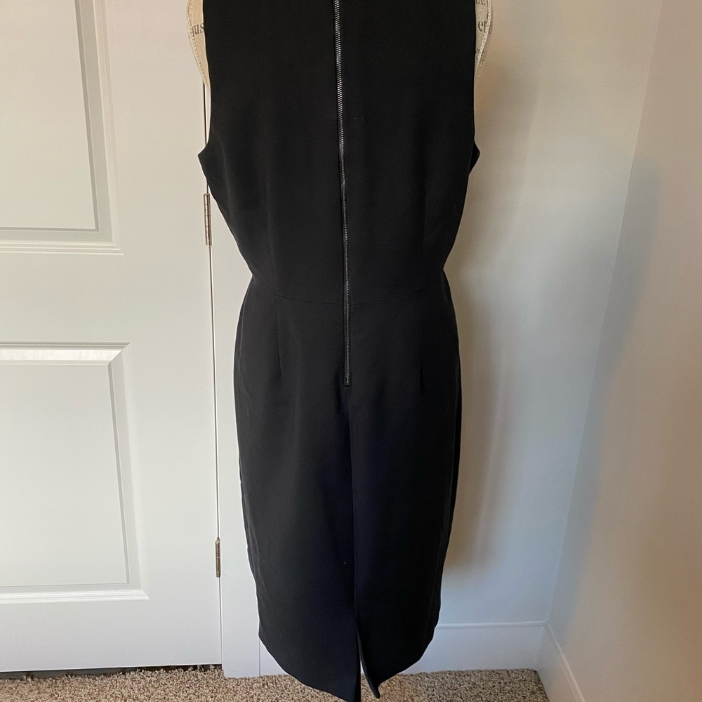 Shell Work Dress - Picture 3 of 6